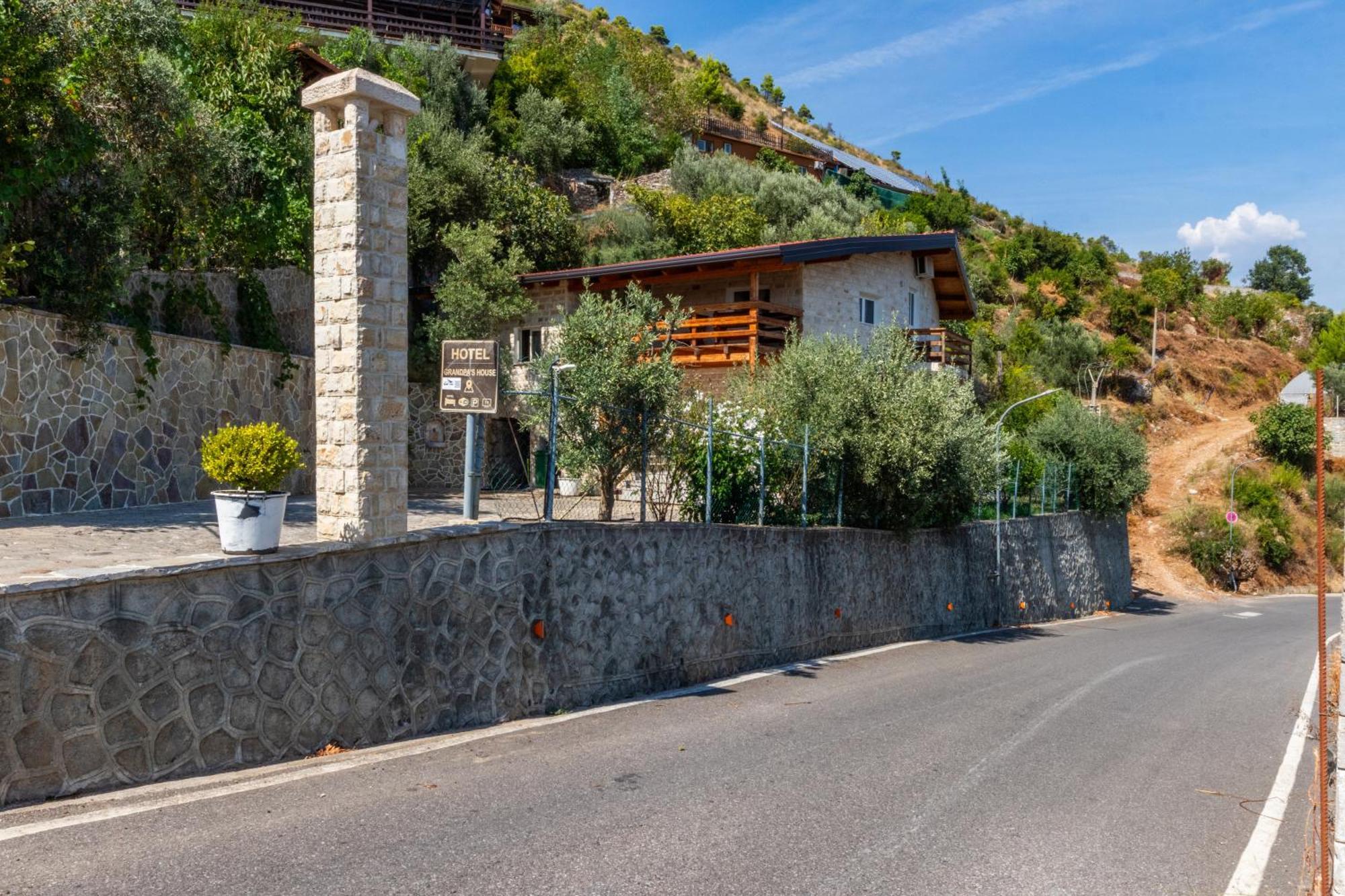 Hotel Grandpa'S House Shkodër Екстериор снимка