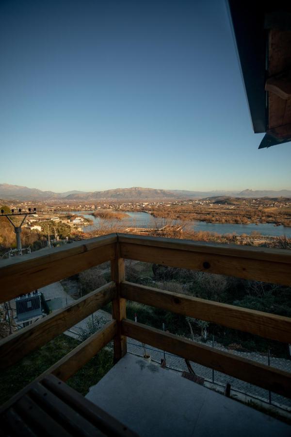 Hotel Grandpa'S House Shkodër Екстериор снимка