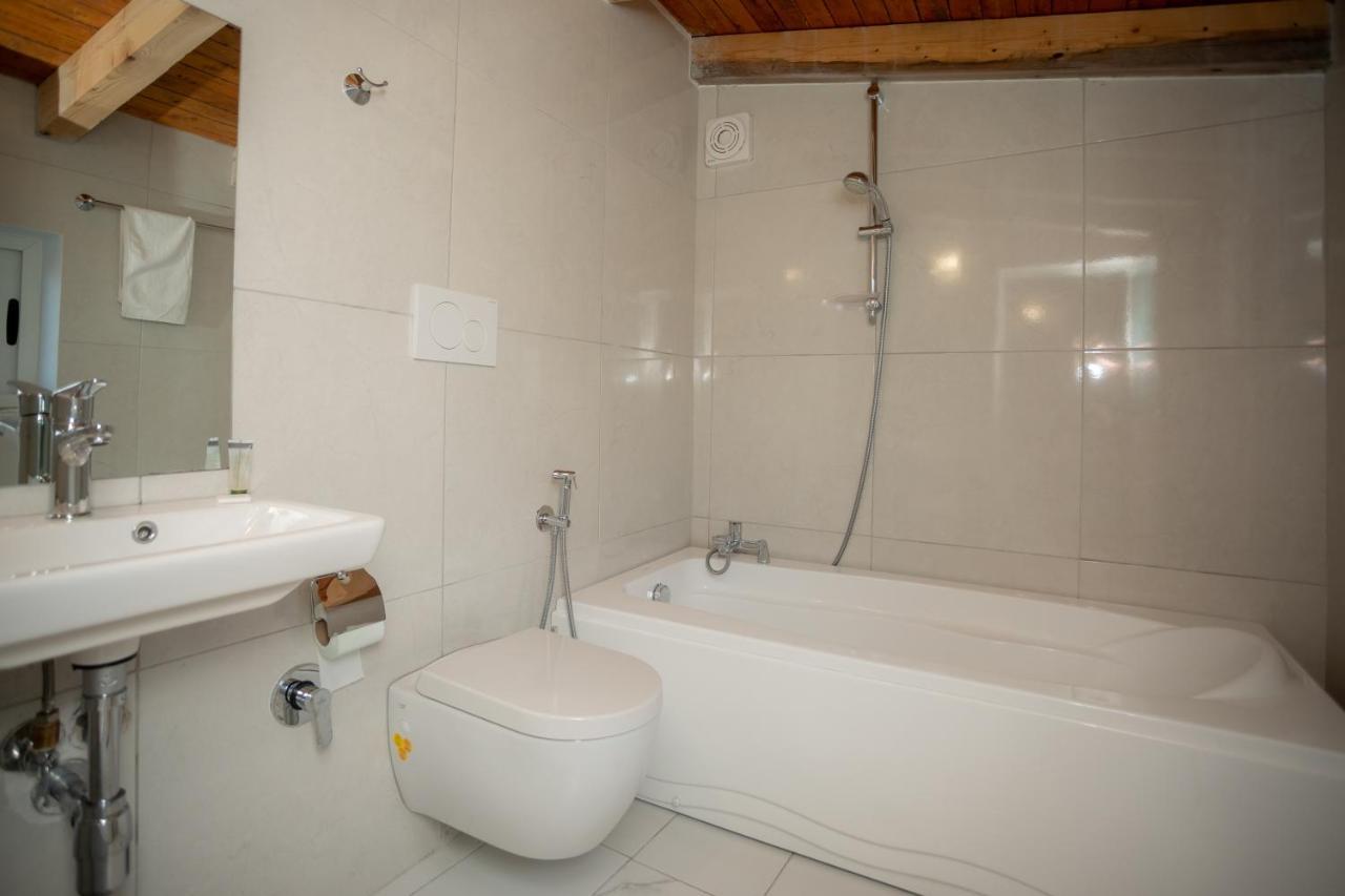 Hotel Grandpa'S House Shkodër Екстериор снимка