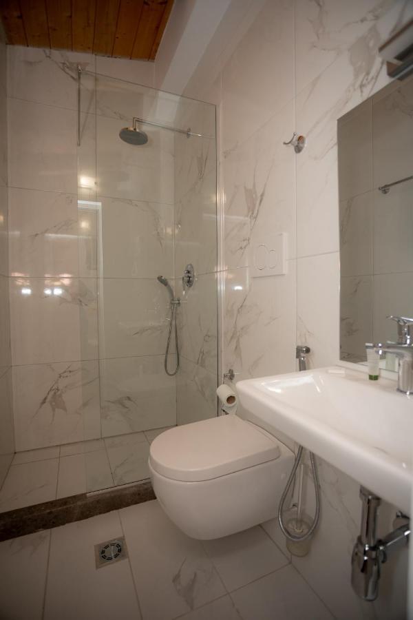 Hotel Grandpa'S House Shkodër Екстериор снимка