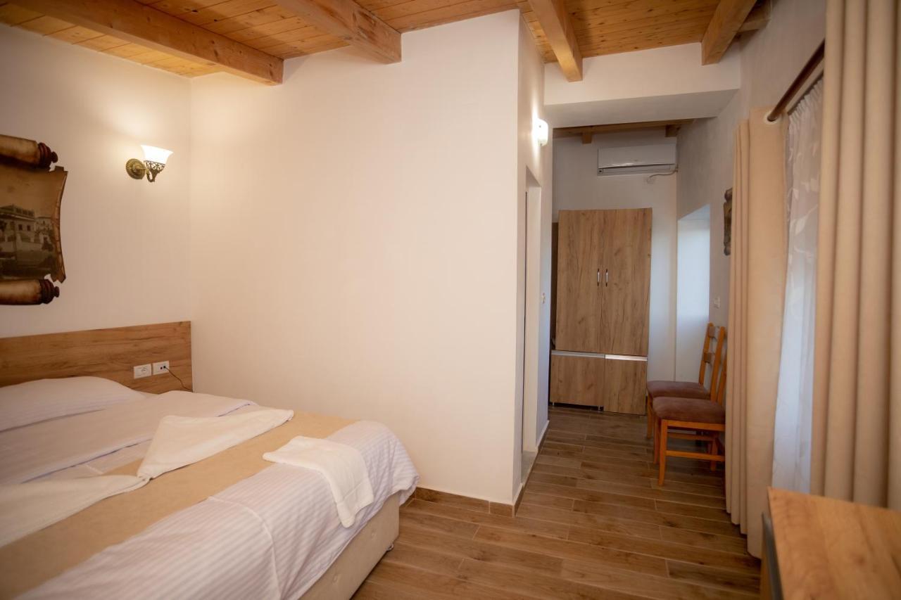 Hotel Grandpa'S House Shkodër Екстериор снимка